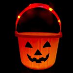 GIFTEXPRESS Light Up Halloween Pumpkin Bucket - Plastic