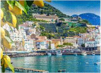 MyPuzzle Panoramic View of Beautiful Amalfi On Hills