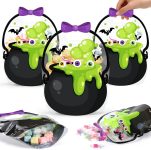 Fuutreo 50 Pcs St. Patrick's Day Gift Bags Black